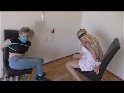 ❤️ E varur / e lidhur dhe e gojës / vajzë në ankth ️ Porno shtëpie tek ne sq.niceporn-tv.ru