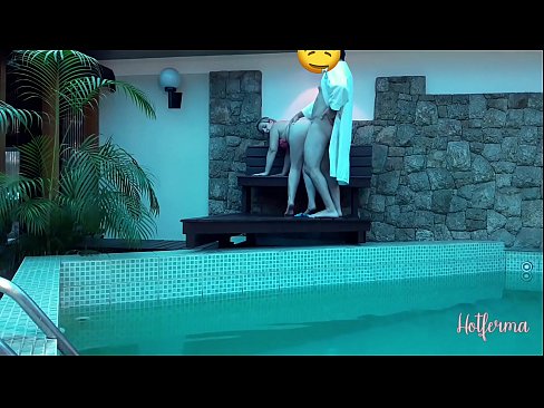 ❤️ Bosi fton shërbëtoren në pishinë, por nuk mundi t'i rezistonte një nxehtësie ️ Porno shtëpie tek ne sq.niceporn-tv.ru